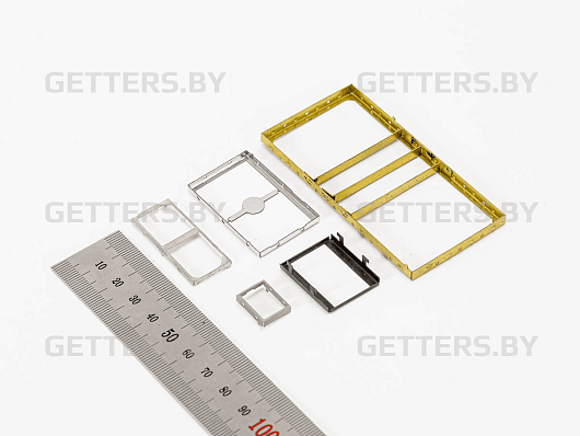 ONE-COMPONENT MOLDED POLYGONAL RF SHIELDS