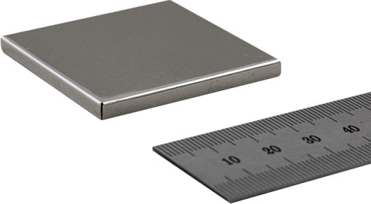 ONE-COMPONENT MOLDED RF SHIELDS